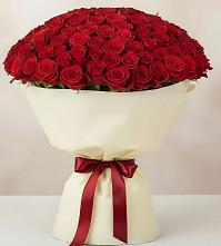 Букет 101 Красная роза Милано в Питерке