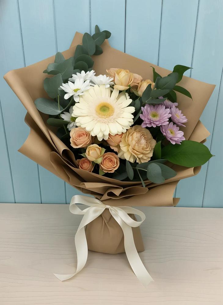 Букет цветов из: Герберы и Хризантемы в Питерке