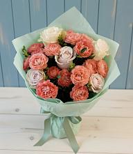 Букет цветов из:  Розы #REPLACE_PRED# Питерке