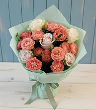 Букет цветов из:  Розы в Питерке