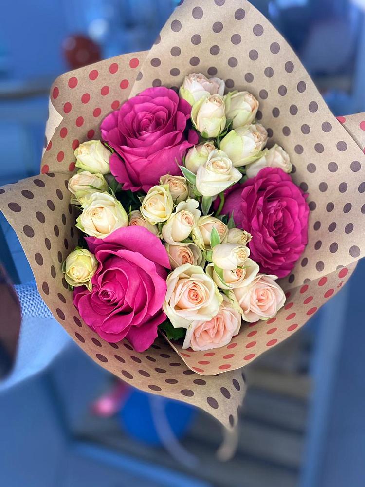 Букет цветов из: Розы в Питерке