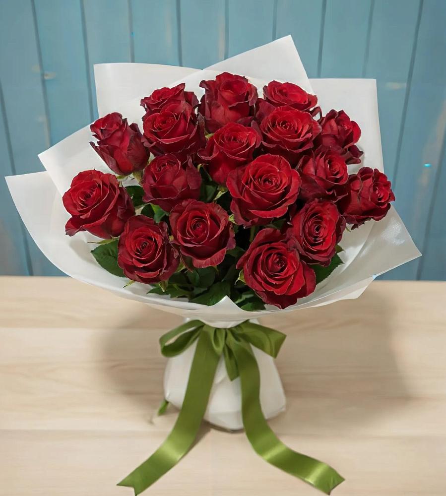 Букет Красные розы в Питерке