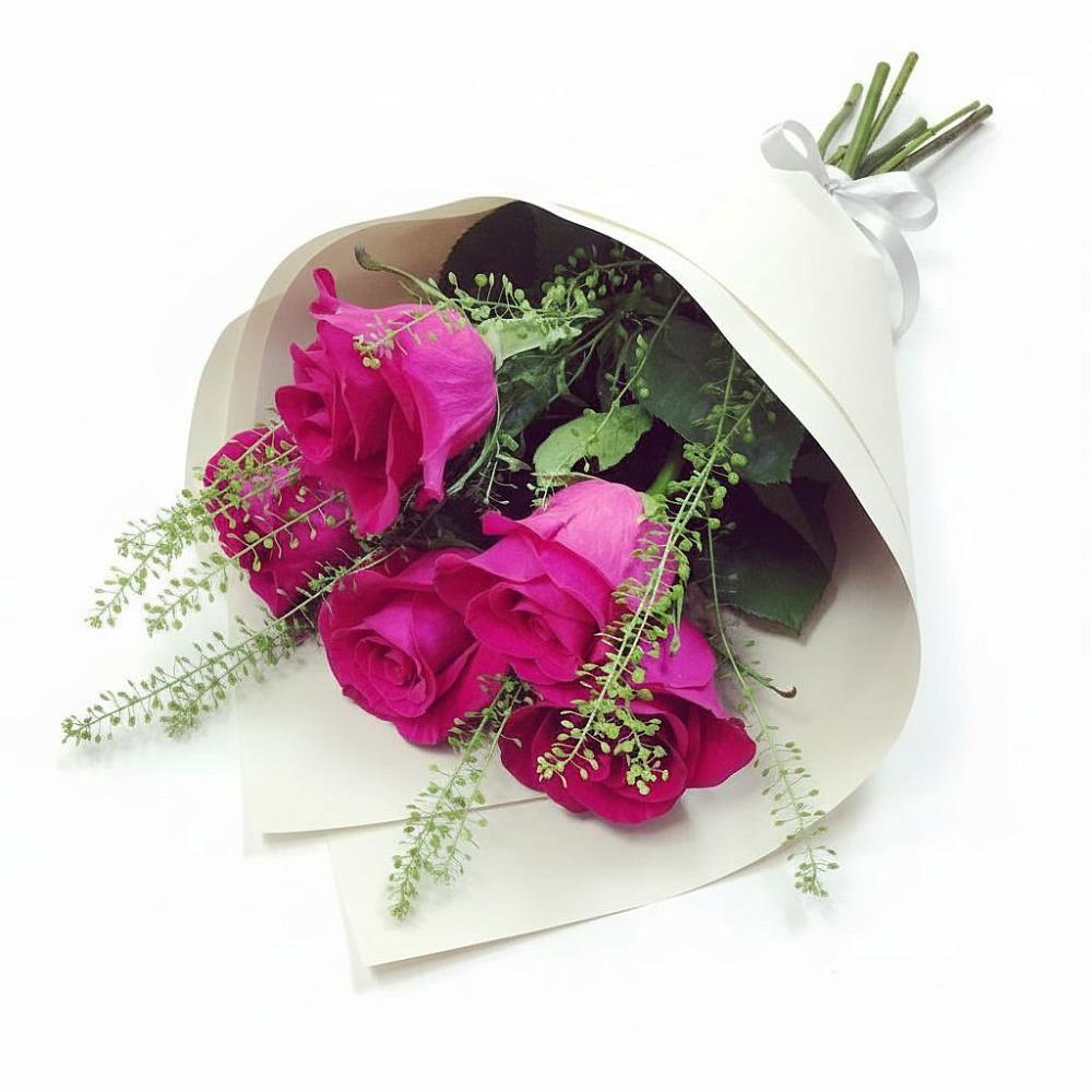 Букет цветов из: Розы в Питерке