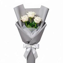 Букет 3 белые розы #REPLACE_PRED# Питерке