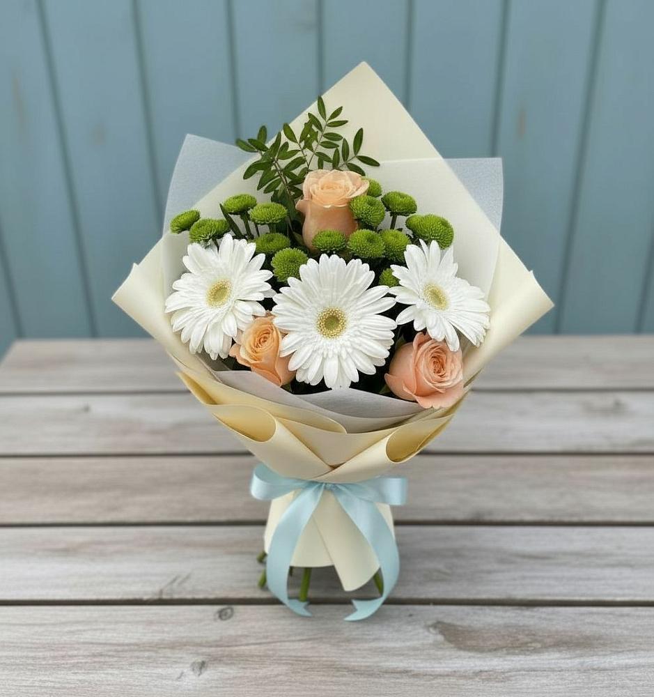 Букет цветов из: Герберы, Розы и Хризантемы в Питерке