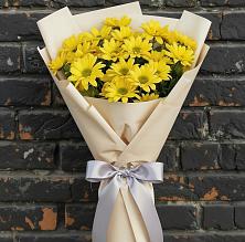 Букет цветов из:  Хризантемы в Питерке