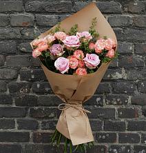 Букет цветов из:  Розы в Питерке