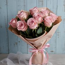 Букет цветов из:  Розы в Питерке