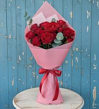 Букет цветов из:  Розы в Питерке