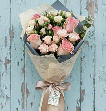 Букет цветов из:  Розы в Питерке