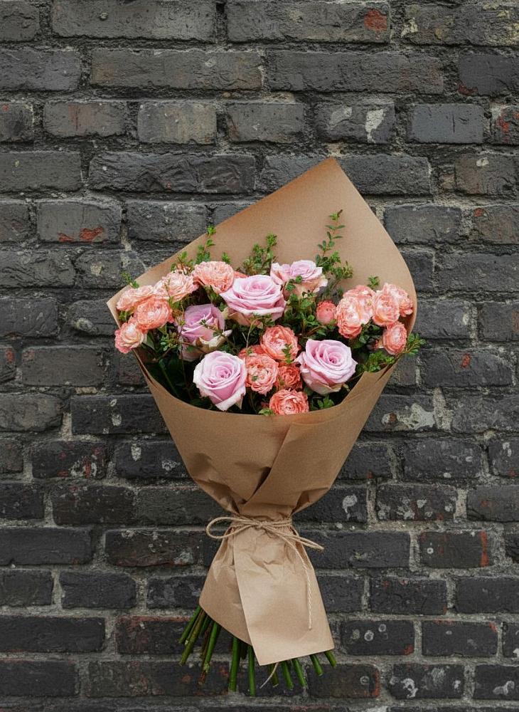 Букет цветов из: Розы в Питерке