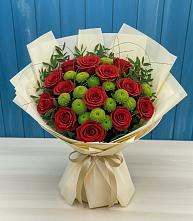 Букет цветов из:  Розы и Хризантемы в Питерке