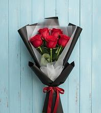 Букет цветов из:  Розы #REPLACE_PRED# Питерке