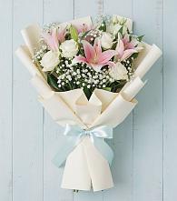 Букет цветов из:  Лилии #REPLACE_PRED# Питерке